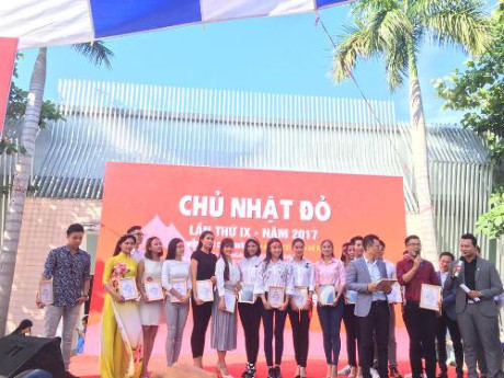 胡志明市群众踊跃参加 “红色周日”无偿献血活动 ảnh 1