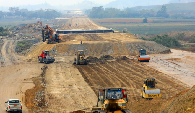 6月份南北高速公路争取完成到位资金5.2万亿越盾 ảnh 2 6月份南北高速公路争取完成到位资金5.2万亿越盾 ảnh 2