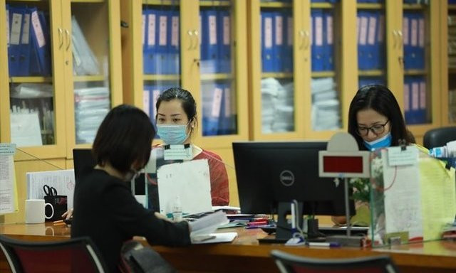 越南财政部建议将多个收费项目的收费标准最高下调50% ảnh 2 越南财政部建议将多个收费项目的收费标准最高下调50% ảnh 2