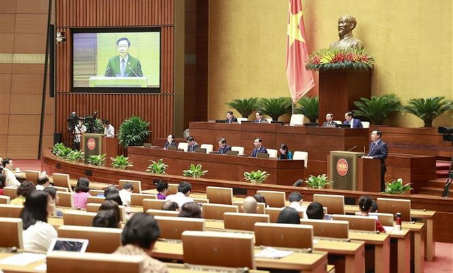第十五届国会第五次会议:采取配套措施 解决国会代表提出的质询案 ảnh 1 第十五届国会第五次会议:采取配套措施 解决国会代表提出的质询案 ảnh 1