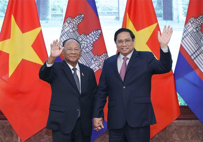 越南政府总理范明政会见柬埔寨国会主席韩桑林 ảnh 1 越南政府总理范明政会见柬埔寨国会主席韩桑林 ảnh 1