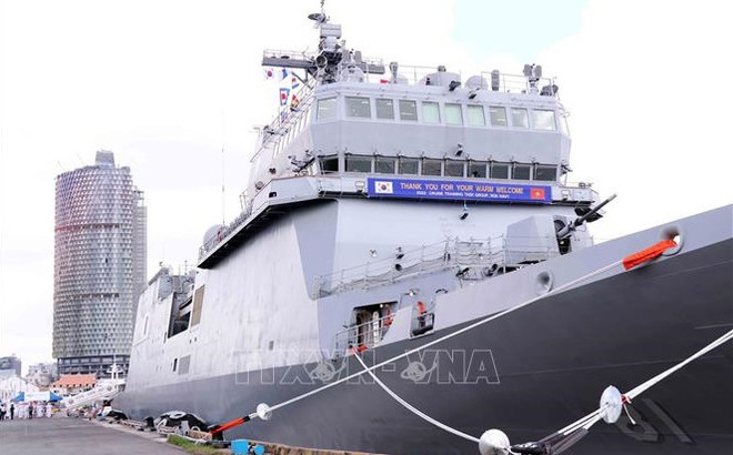 韩国海军海上巡逻训练舰队访问越南胡志明市 ảnh 1 韩国海军海上巡逻训练舰队访问越南胡志明市 ảnh 1