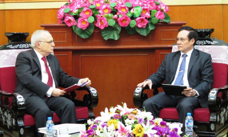 戴维•萨珀斯坦大使:越南在法律和人权改革方面取得许多进展 ảnh 1 戴维•萨珀斯坦大使:越南在法律和人权改革方面取得许多进展 ảnh 1