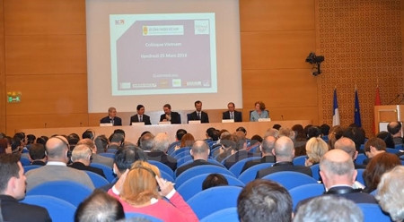 “越南——亚洲新龙”研讨会在法国举行 ảnh 1 “越南——亚洲新龙”研讨会在法国举行 ảnh 1