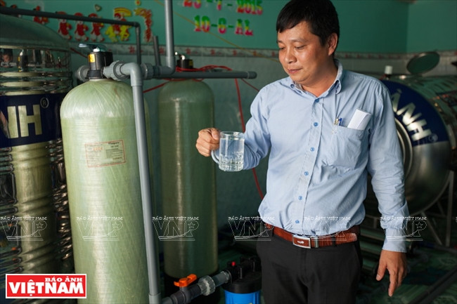 九龙江平原挺身抗旱抗碱 ảnh 18 九龙江平原挺身抗旱抗碱 ảnh 18