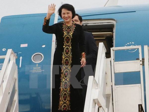 越南国会主席阮氏金银圆满结束访问老柬缅和出席AIPA37之旅 ảnh 1 越南国会主席阮氏金银圆满结束访问老柬缅和出席AIPA37之旅 ảnh 1