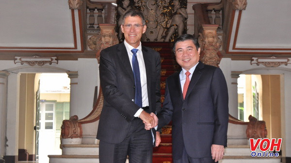 法国企业愿意投入胡志明市城市基础设施建设 ảnh 1