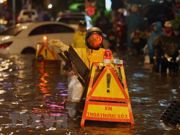 越南加强第四号台风应急防范工作检查力度 ảnh 1 越南加强第四号台风应急防范工作检查力度 ảnh 1