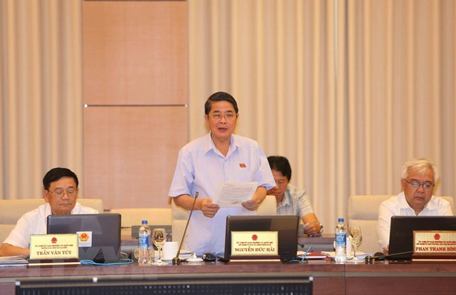 国会常务委员会就2011-2016年阶段外国贷款利用和管理的法律政策执行情况进行监督 ảnh 1