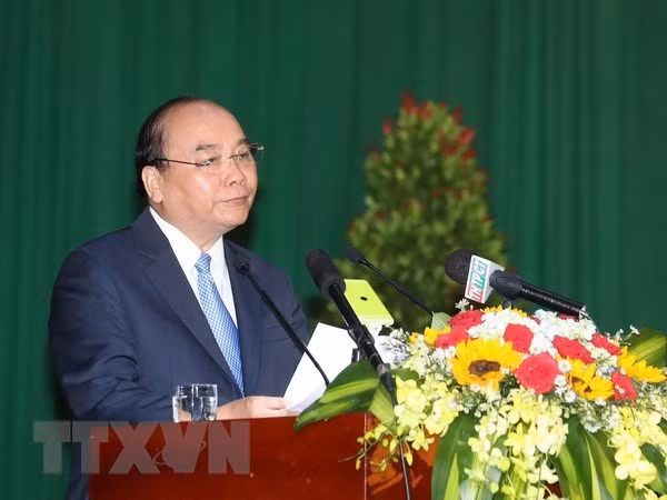 政府总理阮春福希望芹苴大学将成为亚洲一流大学之一 ảnh 1