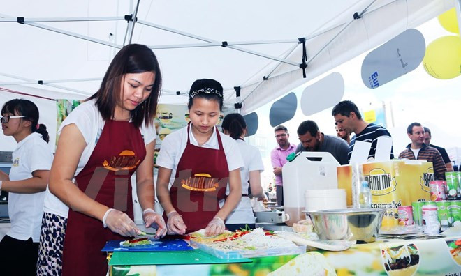 越南美食走进捷克食客的心中 ảnh 1