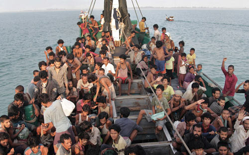 马来西亚沉船事故：死亡人数已升至50人 ảnh 1