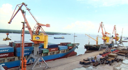 2016年的烙印为促使2017年越南经济社会发生明显转变打下前提 ảnh 1 2016年的烙印为促使2017年越南经济社会发生明显转变打下前提 ảnh 1