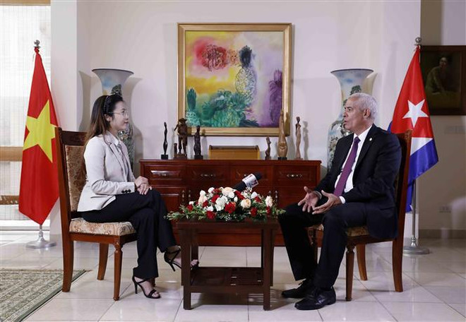 古巴副外长杰拉尔多·佩纳尔弗:越南是古巴最大投资来源国 ảnh 2 古巴副外长杰拉尔多·佩纳尔弗:越南是古巴最大投资来源国 ảnh 2