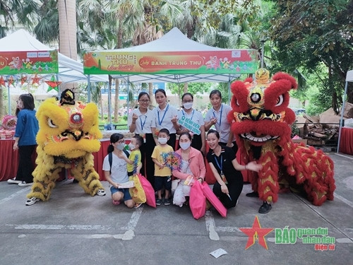 情满中秋 关爱患儿 ảnh 1 情满中秋 关爱患儿 ảnh 1