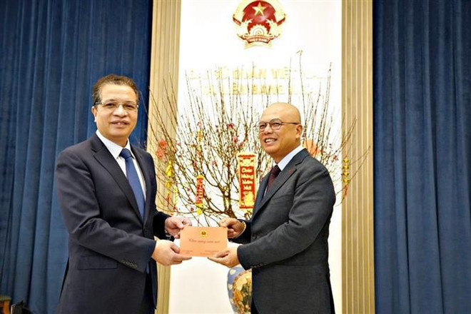 2022年壬寅春节:旅外越南人心系祖国 ảnh 1 2022年壬寅春节:旅外越南人心系祖国 ảnh 1