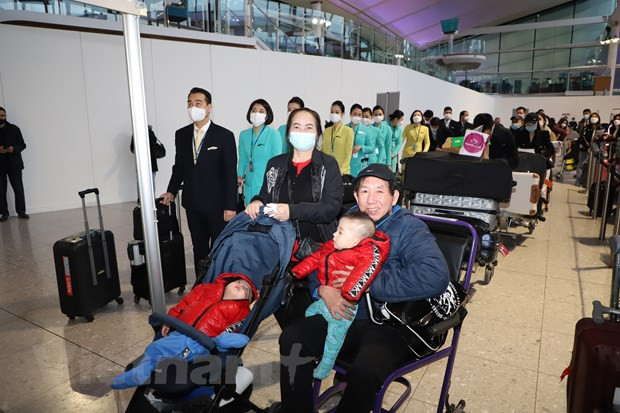 越航重新开通越南至英国、法国和德国航线 ảnh 2 越航重新开通越南至英国、法国和德国航线 ảnh 2