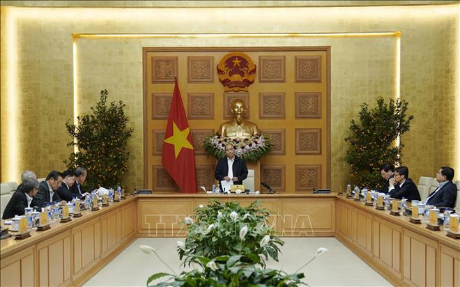 越南政府总理阮春福主持召开经济社会委员会会议 ảnh 1 越南政府总理阮春福主持召开经济社会委员会会议 ảnh 1