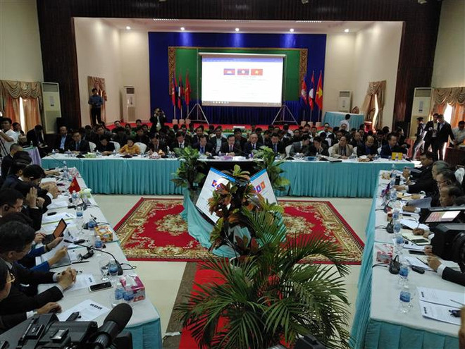 JCC CLV DTA会议框架下的高级官员会议在柬埔寨开幕 ảnh 2