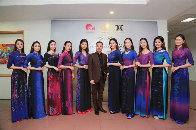 庆祝三八妇女节的“自豪越南奥戴”活动亮相 ảnh 2 庆祝三八妇女节的“自豪越南奥戴”活动亮相 ảnh 2