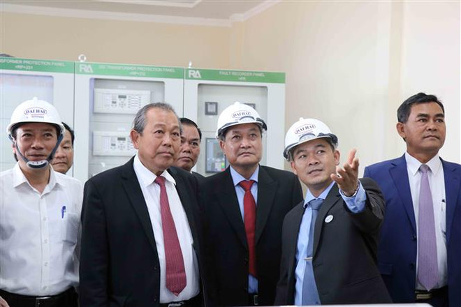 政府副总理张和平出席得乐省太阳能发电项目竣工仪式 ảnh 2 政府副总理张和平出席得乐省太阳能发电项目竣工仪式 ảnh 2
