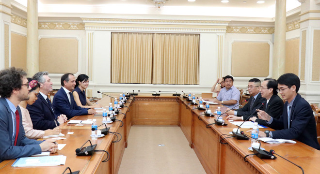 胡志明市加强与法国开发署的合作 ảnh 2 胡志明市加强与法国开发署的合作 ảnh 2