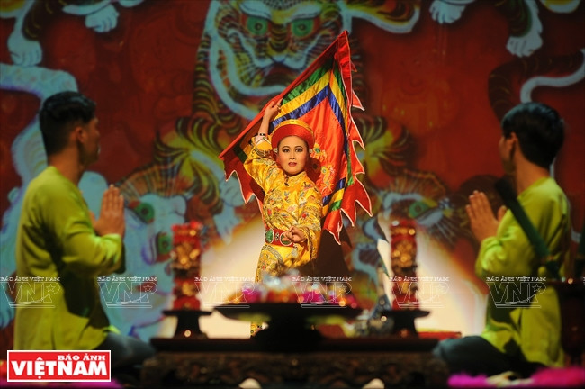 母道的跳神礼仪 ảnh 10 母道的跳神礼仪 ảnh 10
