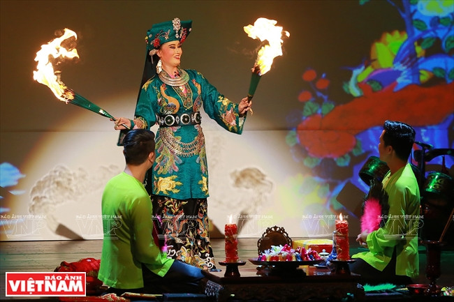 母道的跳神礼仪 ảnh 1 母道的跳神礼仪 ảnh 1