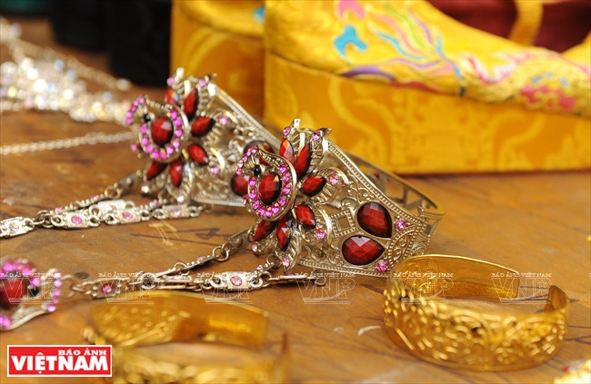 母道的跳神礼仪 ảnh 4 母道的跳神礼仪 ảnh 4