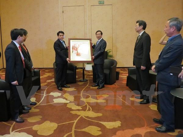 越南河内市与韩国首尔加强多个领域的合作 ảnh 1