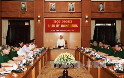 越共中央军委通过贯彻落实越共十二大决议行动计划 ảnh 1 越共中央军委通过贯彻落实越共十二大决议行动计划 ảnh 1