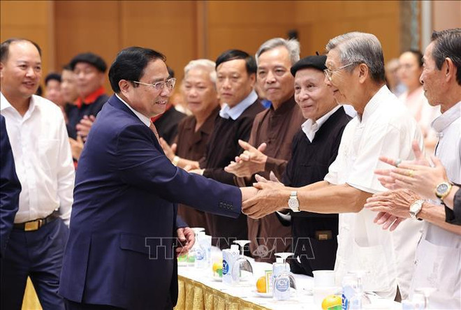 越南政府总理范明政:每个民族都保存着珍贵的文化瑰宝 ảnh 2 越南政府总理范明政:每个民族都保存着珍贵的文化瑰宝 ảnh 2
