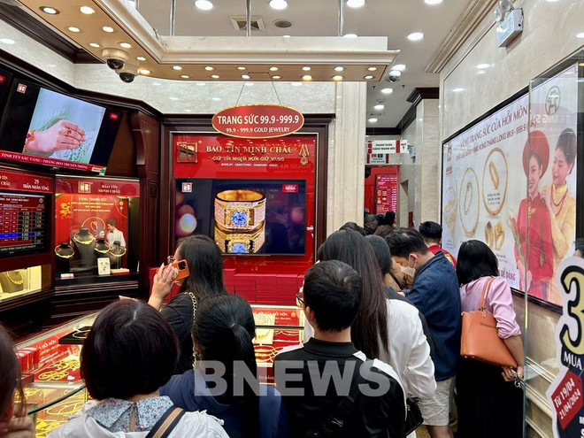 越南银行副行长范青河:增加金条供应 处理价格差异 ảnh 1 越南银行副行长范青河:增加金条供应 处理价格差异 ảnh 1