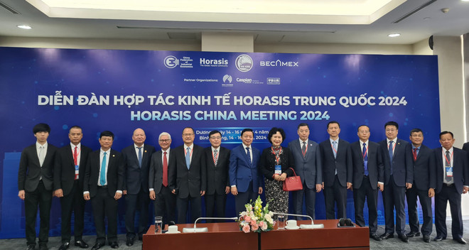 新华集团与平阳省签署战略合作，有力推动越中关系发展 ảnh 4