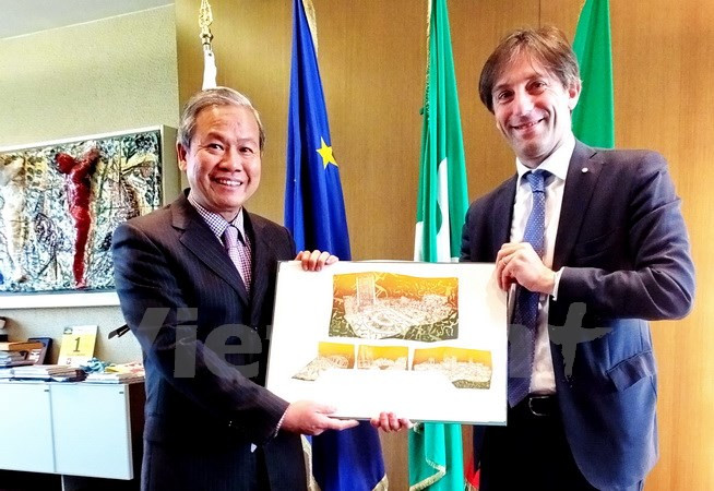 意大利各地鼓励企业进军越南市场 ảnh 1 意大利各地鼓励企业进军越南市场 ảnh 1