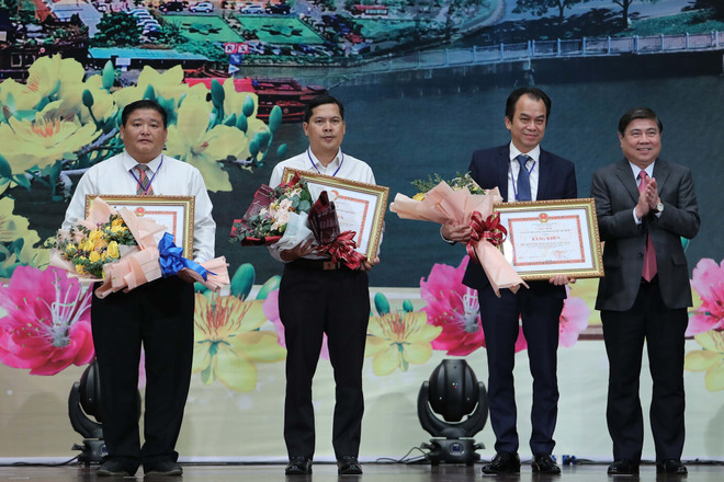 谈胡志明市发展 海外侨胞建言献策 ảnh 2 谈胡志明市发展 海外侨胞建言献策 ảnh 2