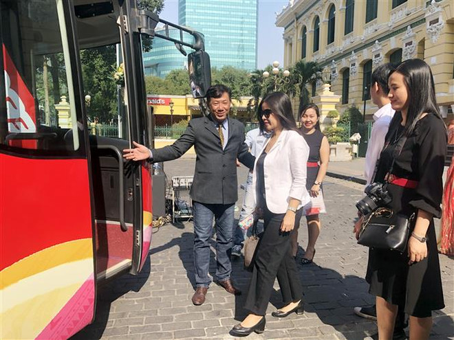 胡志明市观光巴士公交车线路正式开通 ảnh 2 胡志明市观光巴士公交车线路正式开通 ảnh 2