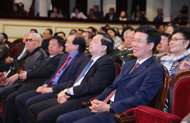 武文赏出席越南戏剧艺术家协会第9次全国代表大会 ảnh 2 武文赏出席越南戏剧艺术家协会第9次全国代表大会 ảnh 2