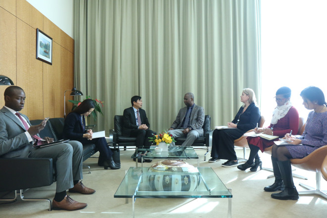 越南与联合国安理会:邓廷贵大使会见联大第74届会议主席班德 ảnh 2 越南与联合国安理会:邓廷贵大使会见联大第74届会议主席班德 ảnh 2