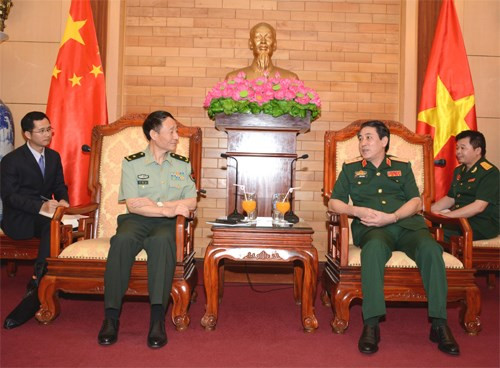 越南人民军总政治局领导人会见中共中央军事委员会政治工作部主任 ảnh 1 越南人民军总政治局领导人会见中共中央军事委员会政治工作部主任 ảnh 1