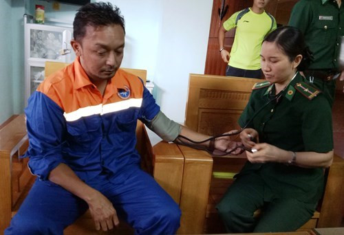 及时营救海上遇险马来西亚船员 ảnh 1