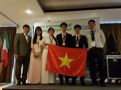 越南学生在2017年国际生物奥赛中获得金牌 ảnh 1 越南学生在2017年国际生物奥赛中获得金牌 ảnh 1