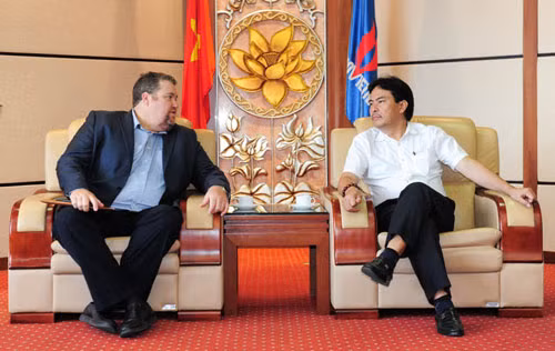 美国 AES希望对越南能源项目进行投资 ảnh 1 美国 AES希望对越南能源项目进行投资 ảnh 1