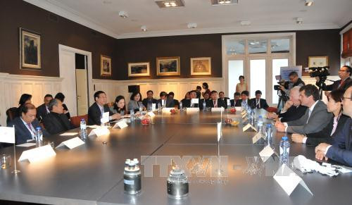 越南政府副总理王廷惠对比利时王国进行访问 ảnh 2