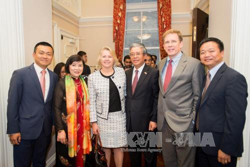 越南驻美国大使馆举行越南国庆招待会 ảnh 1 越南驻美国大使馆举行越南国庆招待会 ảnh 1