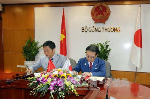 越南与日本深化工业、贸易和能源等领域的合作 ảnh 2