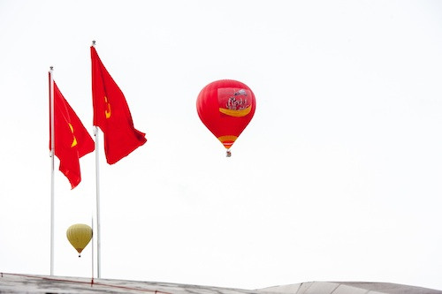 国际热气球节首次在山罗省举行 ảnh 2 国际热气球节首次在山罗省举行 ảnh 2