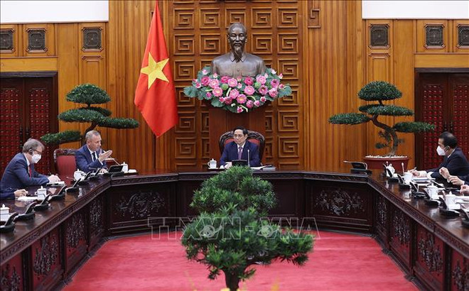 越南政府总理范明政会见大不列颠及北爱尔兰联合王国驻越南大使加雷斯·沃德 ảnh 1 越南政府总理范明政会见大不列颠及北爱尔兰联合王国驻越南大使加雷斯·沃德 ảnh 1