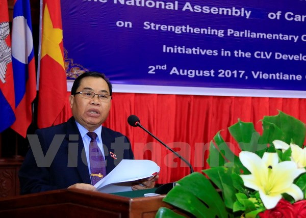 柬老越三国国会对外委员会第六次会议在老挝首都万象开幕 ảnh 2