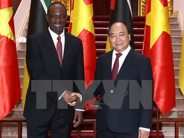 莫桑比克总理多罗萨里奥圆满结束对越南的正式访问之行 ảnh 1 莫桑比克总理多罗萨里奥圆满结束对越南的正式访问之行 ảnh 1